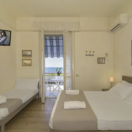 Hotel Lungomare 3*