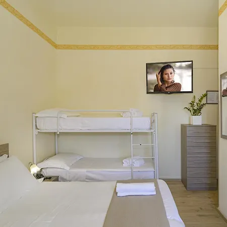 Lungomare Hotell 3*