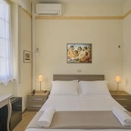 Hotel Lungomare Lido di Camaiore
